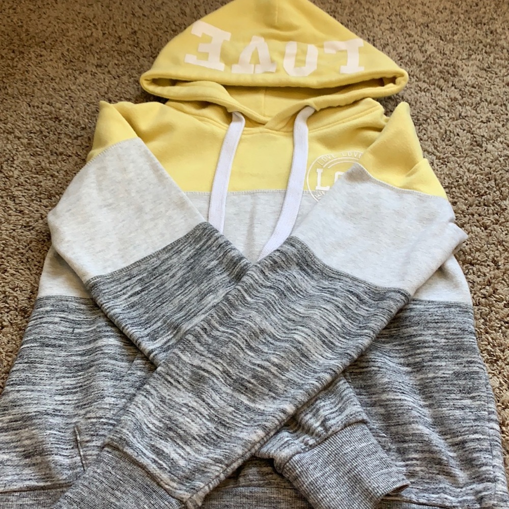 Reflex sweatshirt